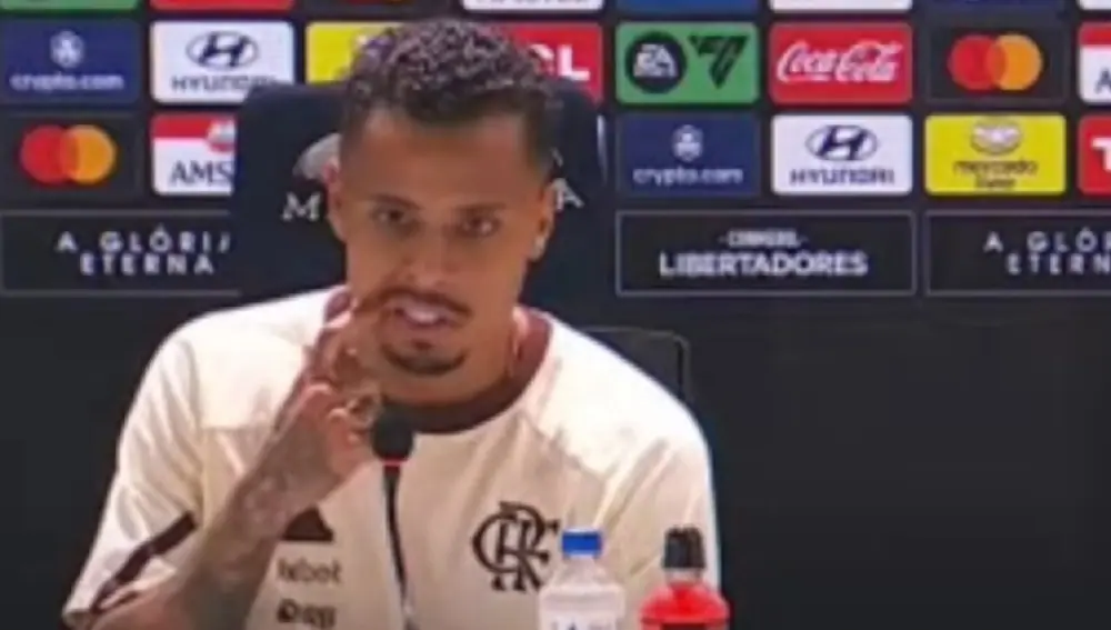 Foto: Reprodução - Allan se torna alvo de críticas pelo desempenho em campo