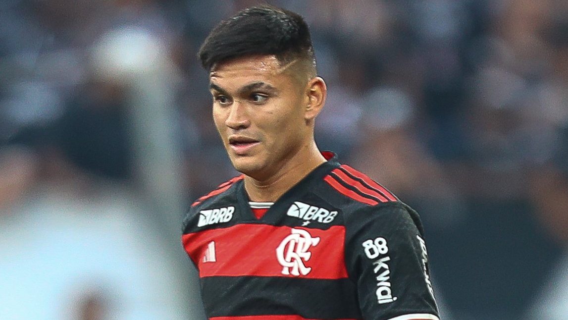 Foto: Gilvan de Souza/ Flamengo - Ausência de Alcaraz entre os titulares surpreende