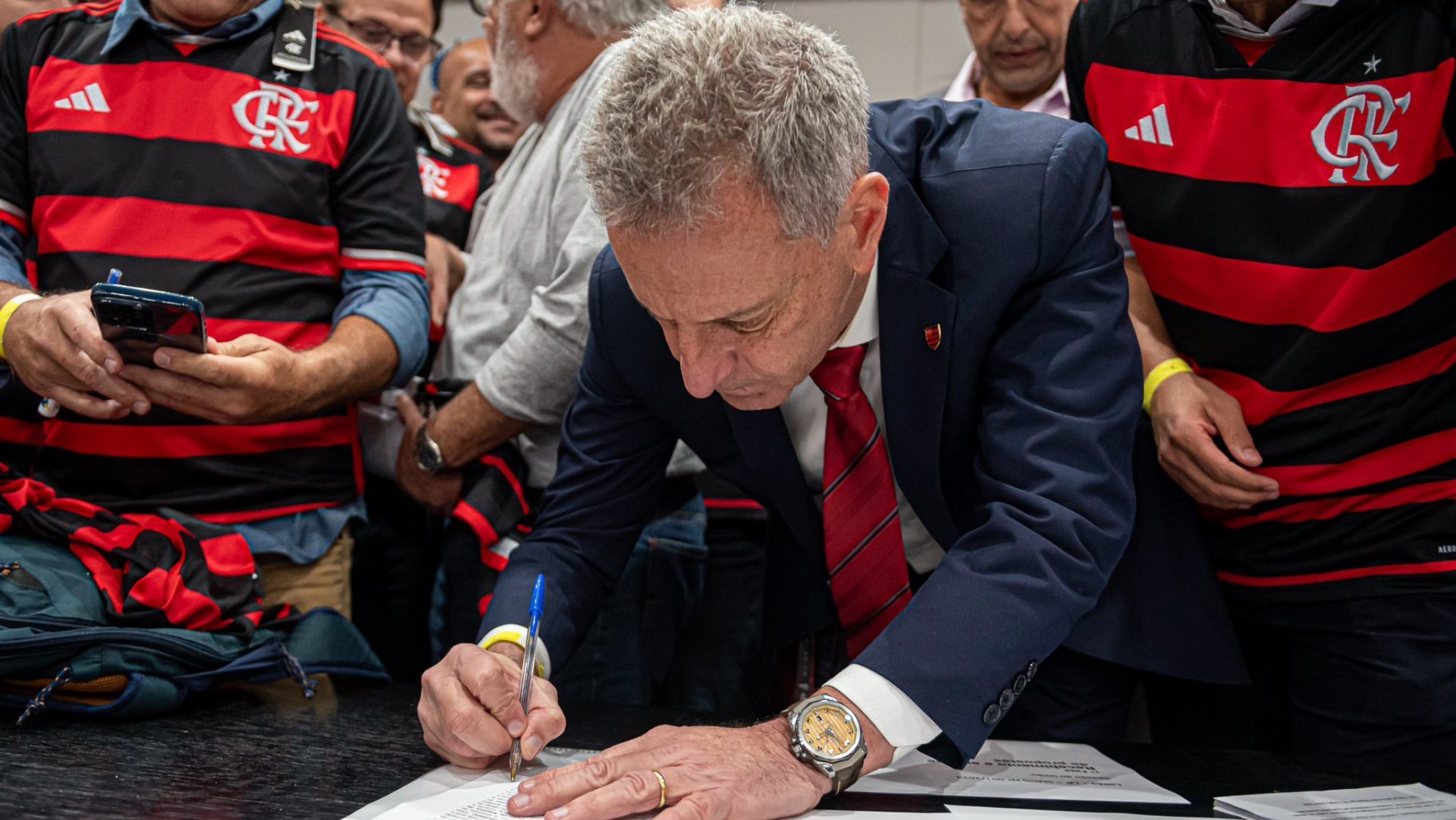 Foto: Paula Reis / Flamengo - A diretoria do Flamengo deu um passo importante para a construção do estádio próprio.